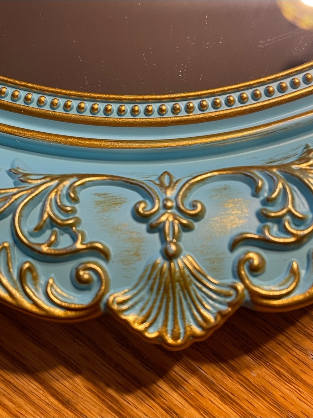 Decorative Vintage-Style Round Wall Mirror in Turquoise 🌼 - Picture 3 of 7